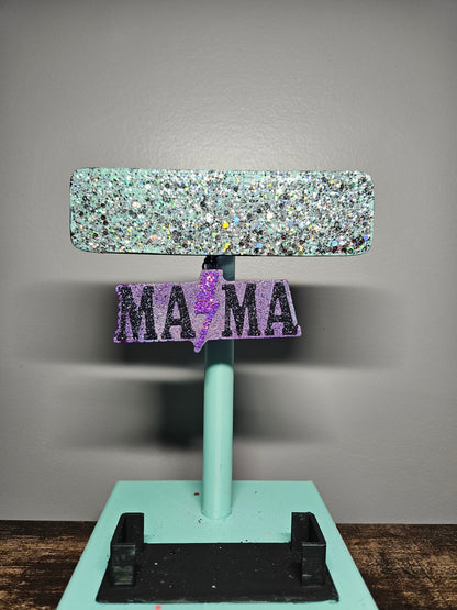 MAMA with lighting bolt